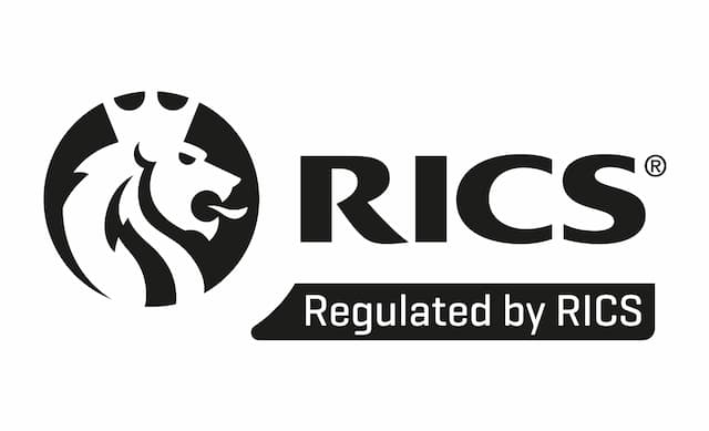 regulated by RICS - Investir dans le crowdfunding immobilier